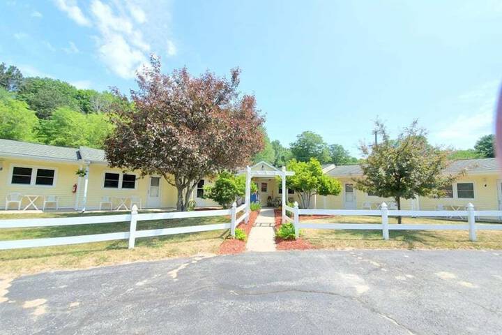 Honor Motel - thumb 4