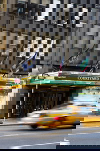 Courtyard New York Manhattan/ Midtown East