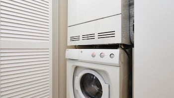 1 BR Ocean View At Marenas By Airpads - thumb 1