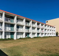 Econo Lodge Virginia Beach - On The Ocean - Accommodation New York