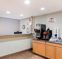 Super 8 by Wyndham Adair Ia - Accommodation New York