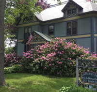 Amherst Inn - Accommodation New York
