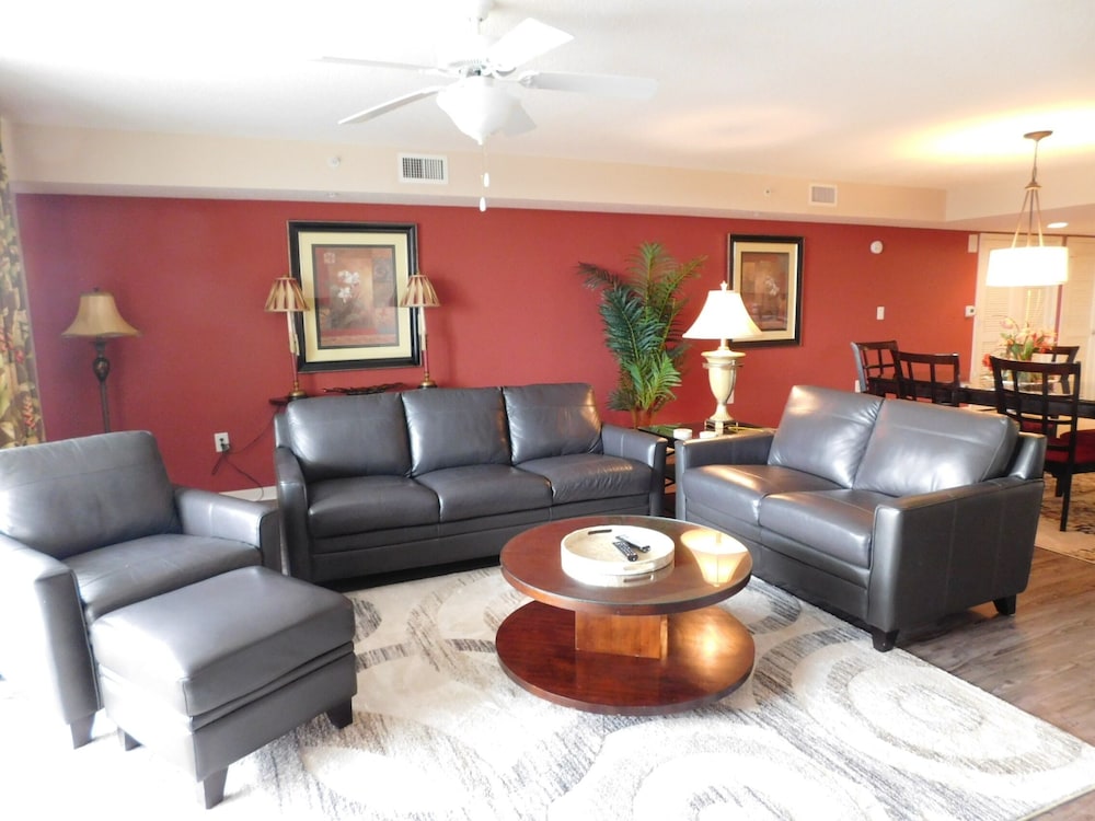 Yacht Club Villas - thumb 3