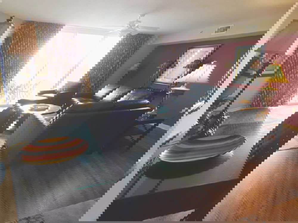 Yacht Club Villas - thumb 2