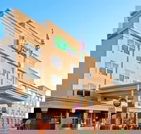 Holiday Inn Express Woodbridge an IHG Hotel - Accommodation New York