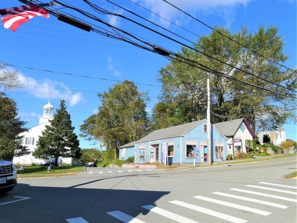 300 Gross Hill 3 Bedroom House - thumb 3