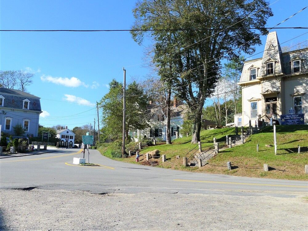 300 Gross Hill 3 Bedroom House - thumb 6