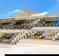 8170 Estero - Accommodation New York