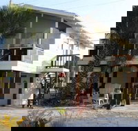 5680 Estero Blvd - Accommodation New York