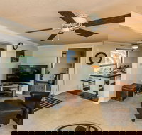 210 Miramar - Accommodation New York