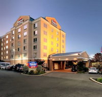 Fairfield Inn  Suites by Marriott Woodbridge - Accommodation New York