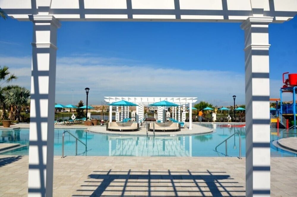 1598ima Ultimate 8 Bedroom 6 Bathroom - thumb 4