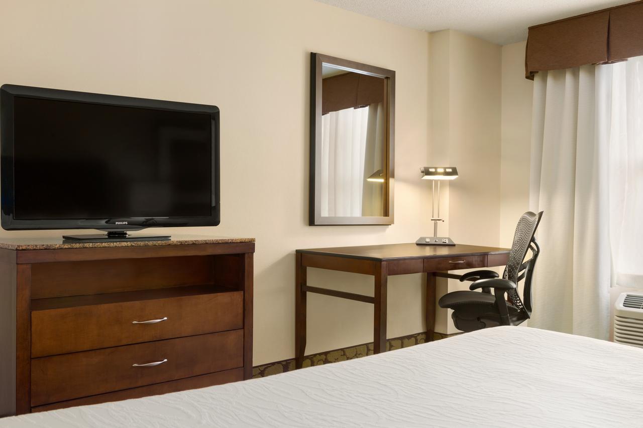 Hilton Garden Inn Atlanta Perimeter Center - thumb 10