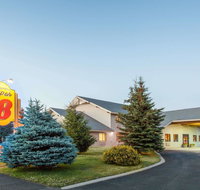 Super 8 by Wyndham McCall - Accommodation New York