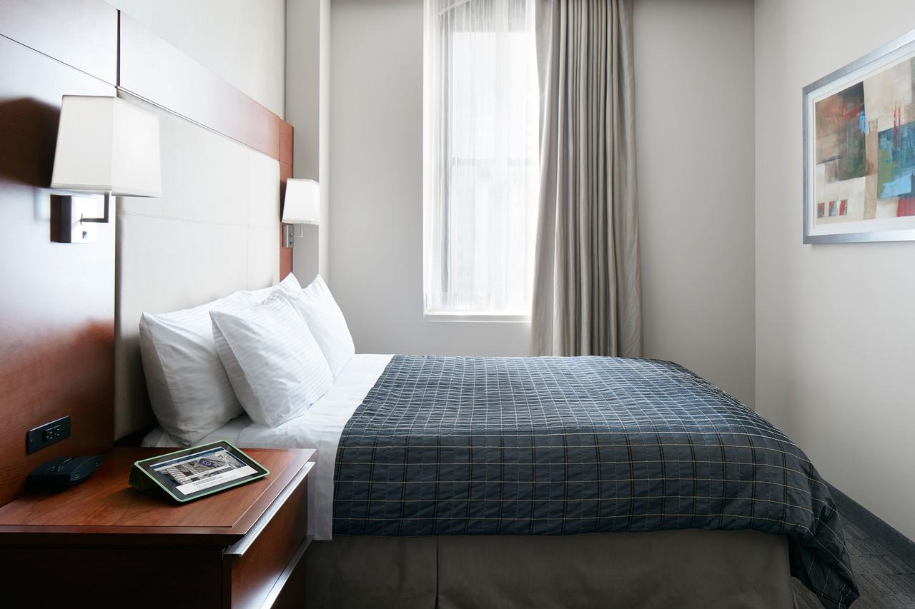 River Hotel - thumb 13