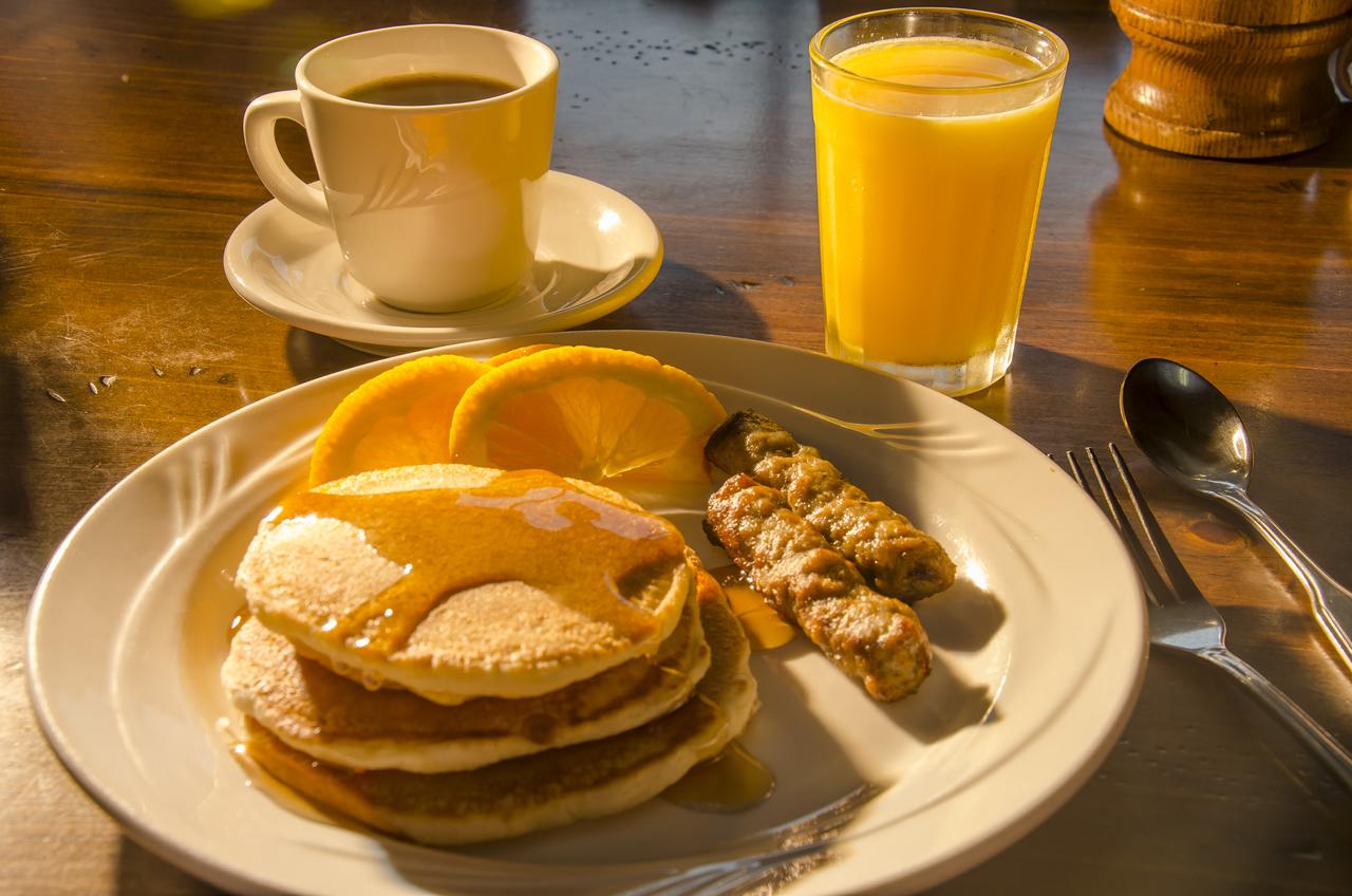 Abe Martin Lodge & Cabins - thumb 8