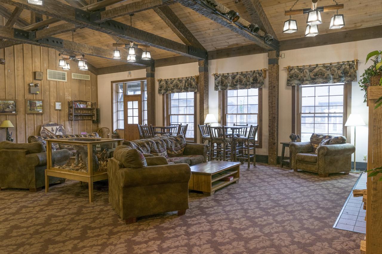 Abe Martin Lodge & Cabins - thumb 36