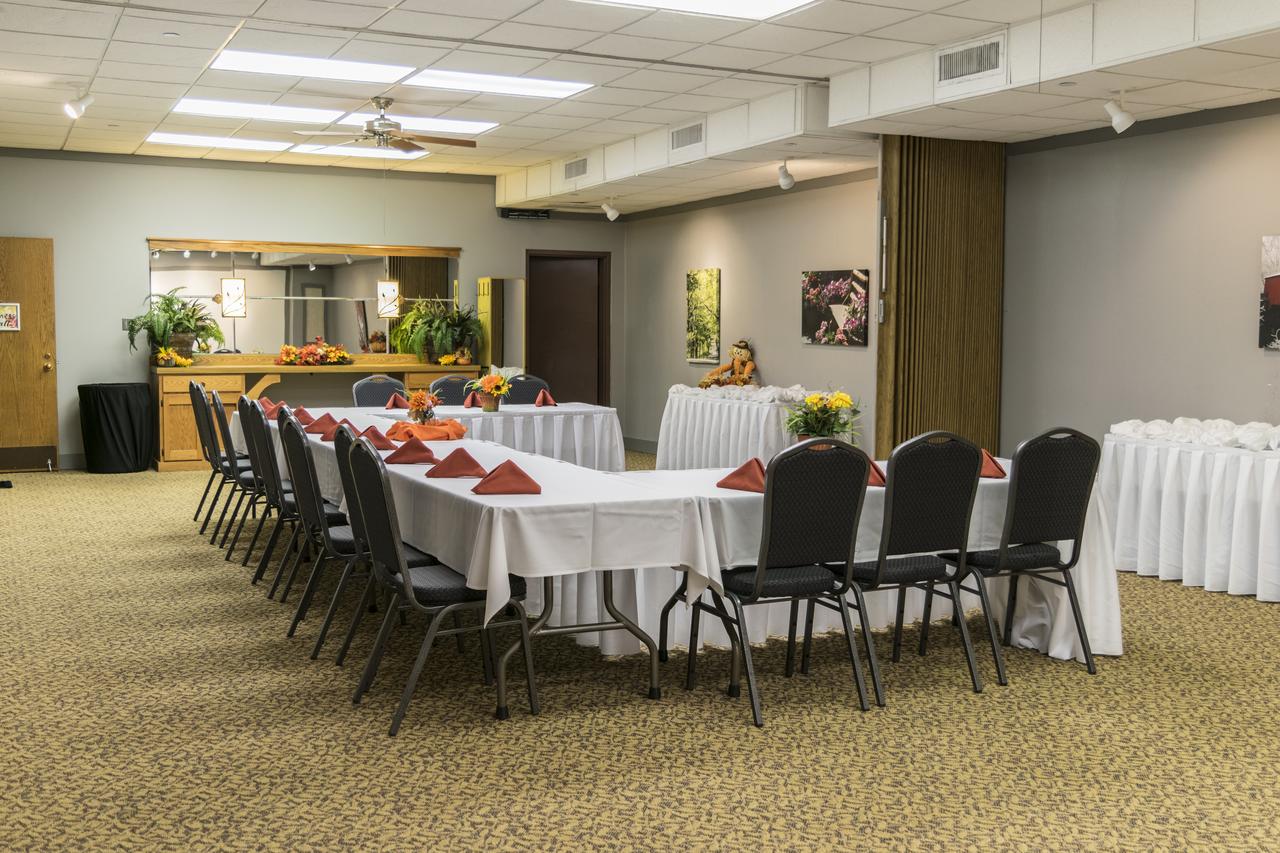 Abe Martin Lodge & Cabins - thumb 30