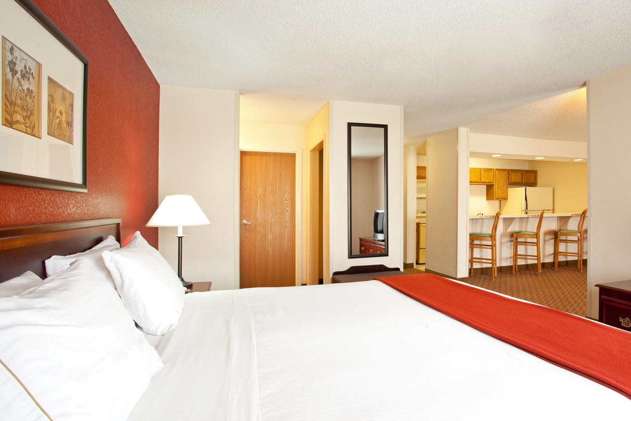 Baymont By Wyndham Merrillville - thumb 10