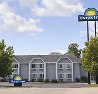 Days Inn by Wyndham Council Bluffs/9th Ave - Accommodation New York