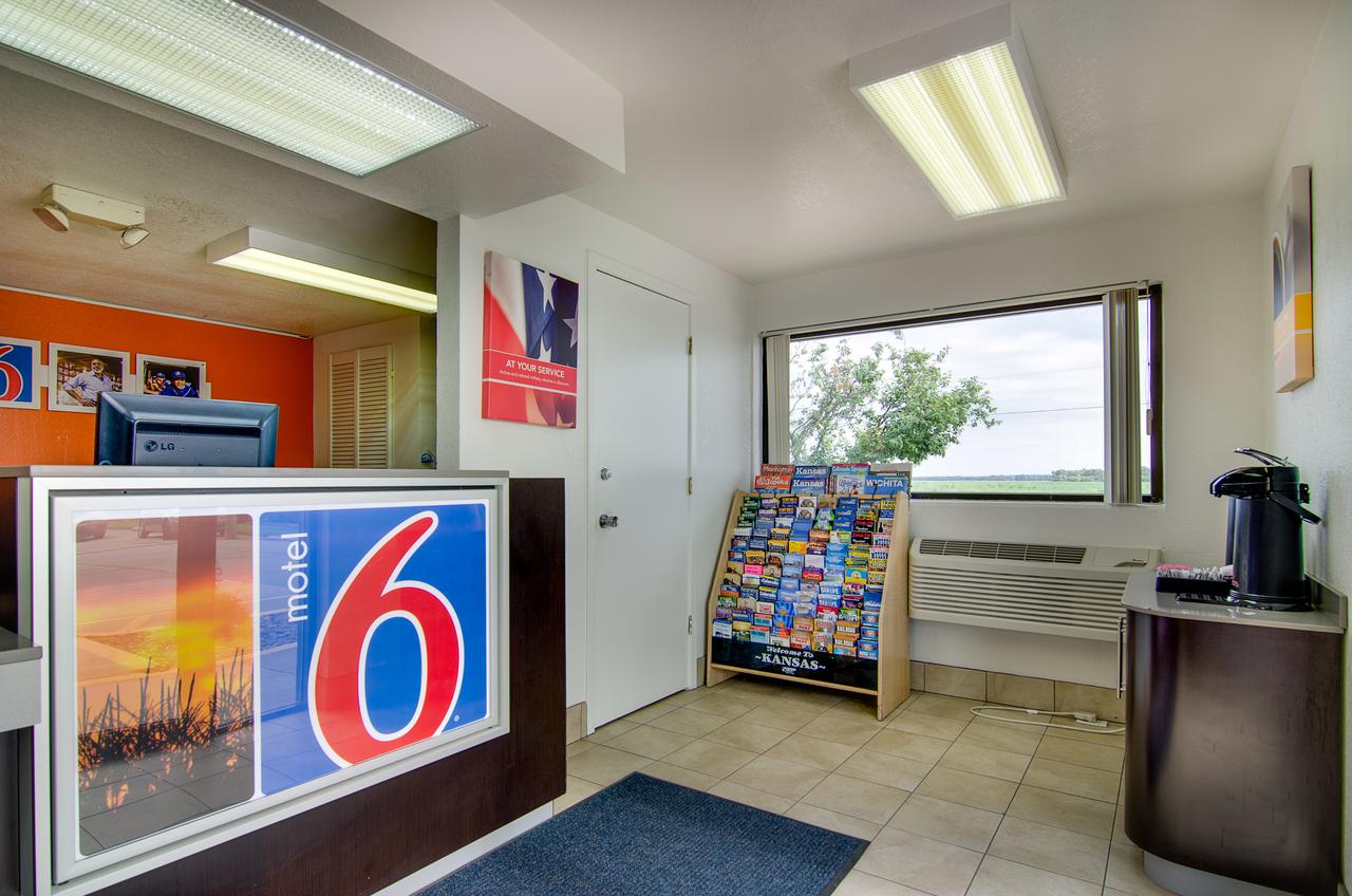 Motel 6 Salina - thumb 11