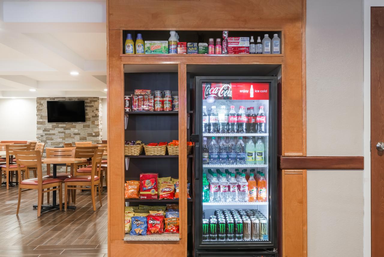 Baymont By Wyndham Georgetown - thumb 11