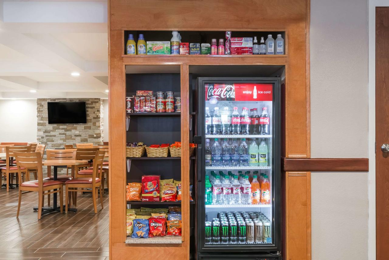 Baymont By Wyndham Georgetown - thumb 39