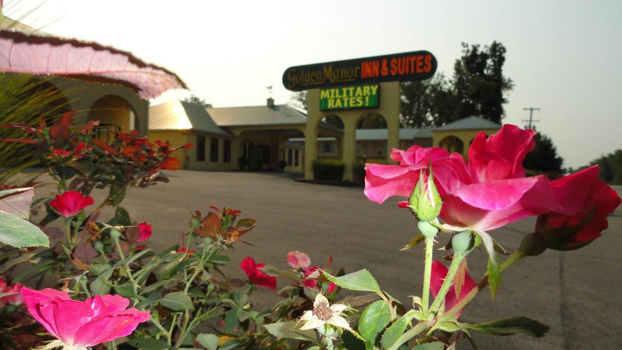 Golden Manor Inn & Suites - thumb 33