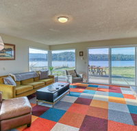 Lopez Island Mud Bay Waterfront home - Accommodation New York
