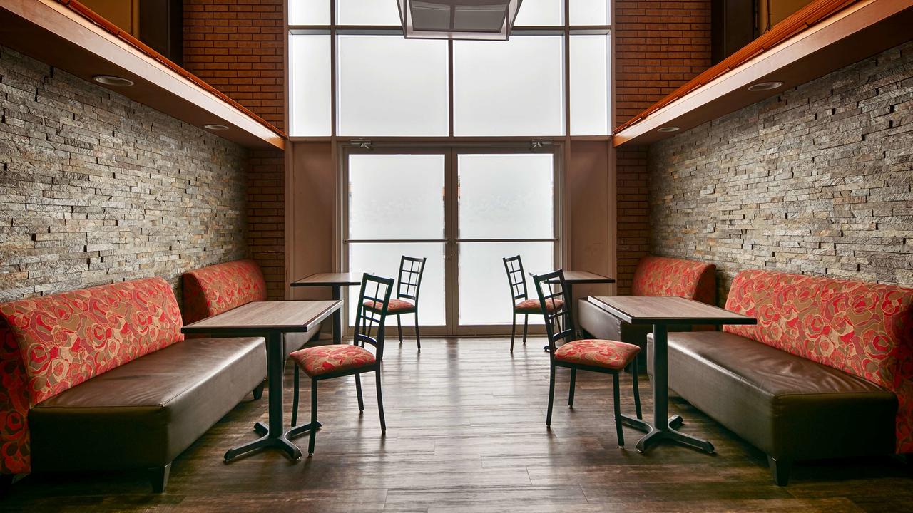 Best Western Of Alexandria Inn & Suites & Conference Center - thumb 6