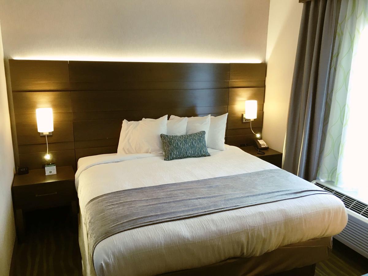 Best Western Plus Prien Lake Inn & Suites - thumb 31