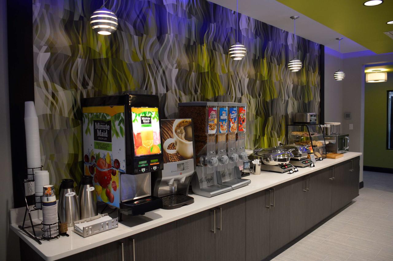 Best Western Plus Prien Lake Inn & Suites - thumb 41