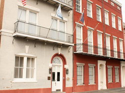 Grenoble House