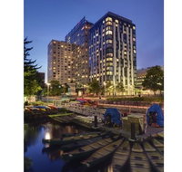 Global Luxury Suites at Kendall East - Accommodation New York