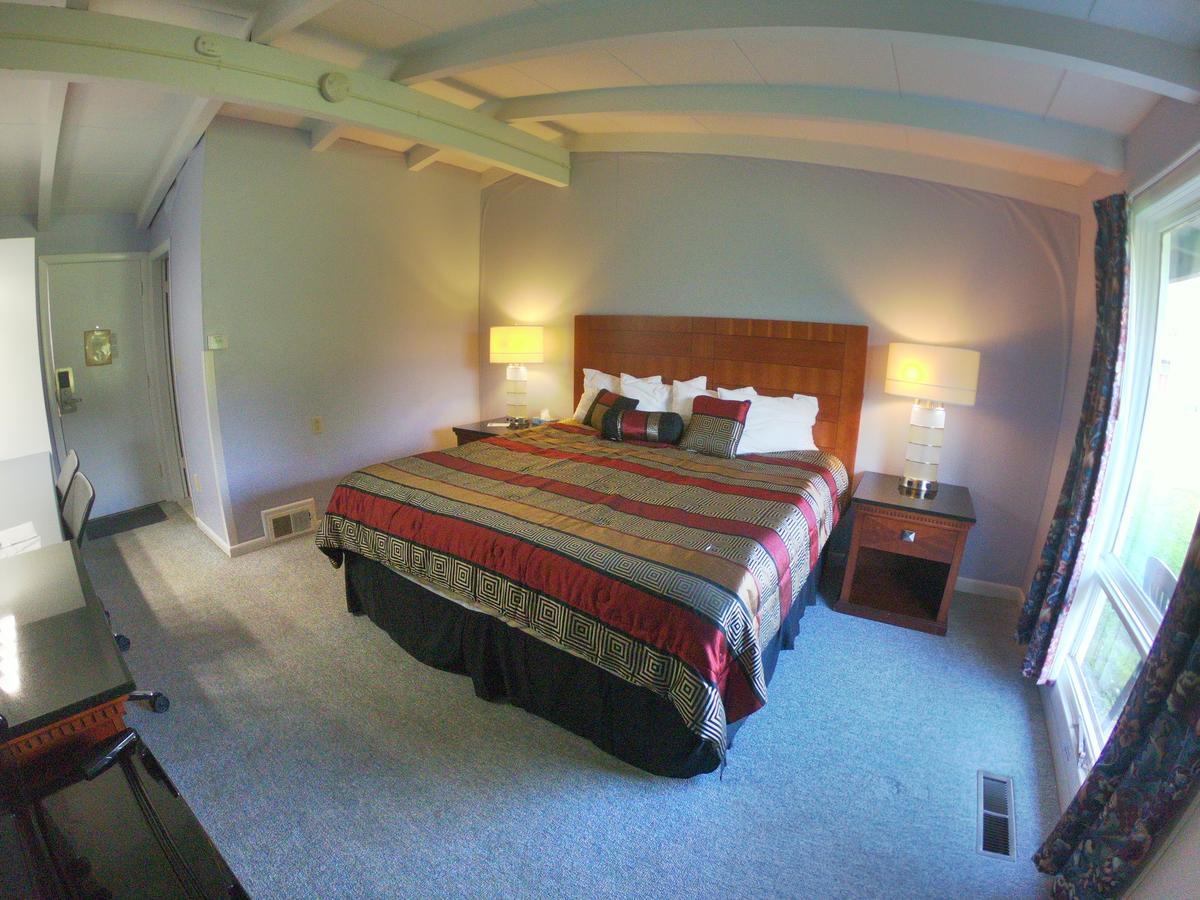 Copper Lantern Motor Lodge - thumb 37