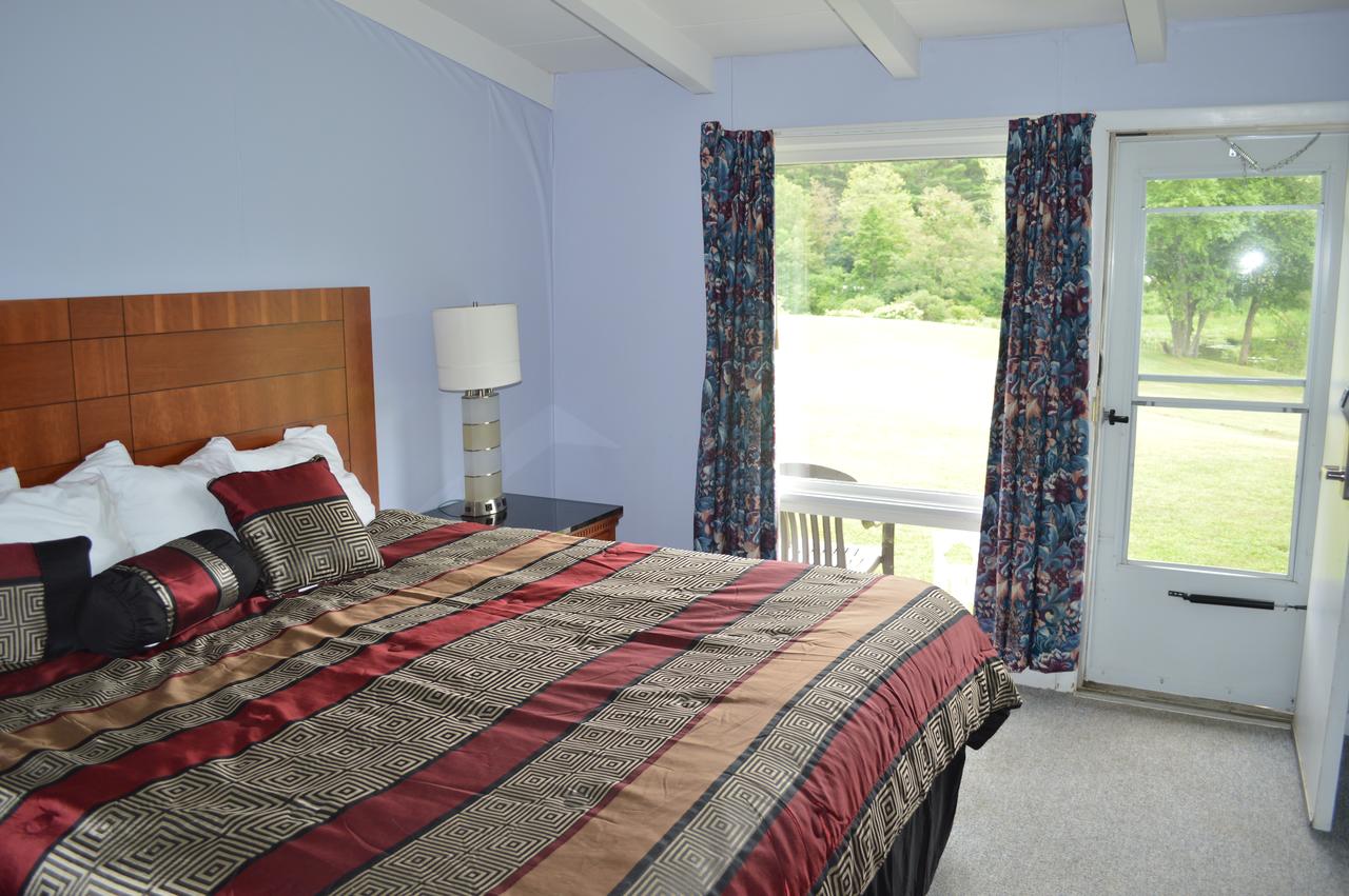 Copper Lantern Motor Lodge - thumb 8