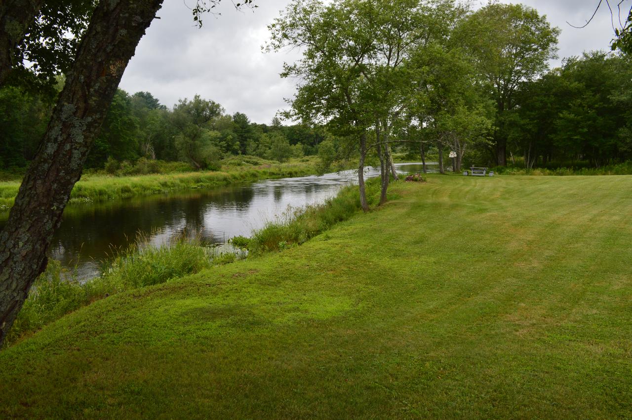 Copper Lantern Motor Lodge - thumb 6