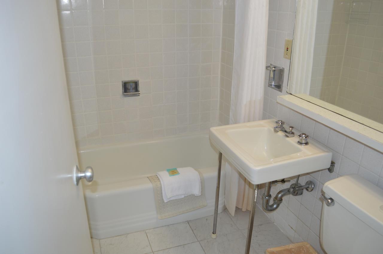 Copper Lantern Motor Lodge - thumb 22