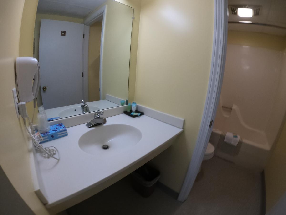 Copper Lantern Motor Lodge - thumb 31