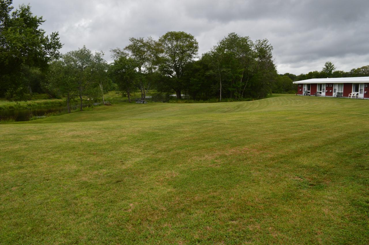 Copper Lantern Motor Lodge - thumb 7