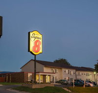 Super 8 by Wyndham Owatonna - Accommodation New York