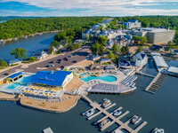 Booking Amazonia Accommodation New York