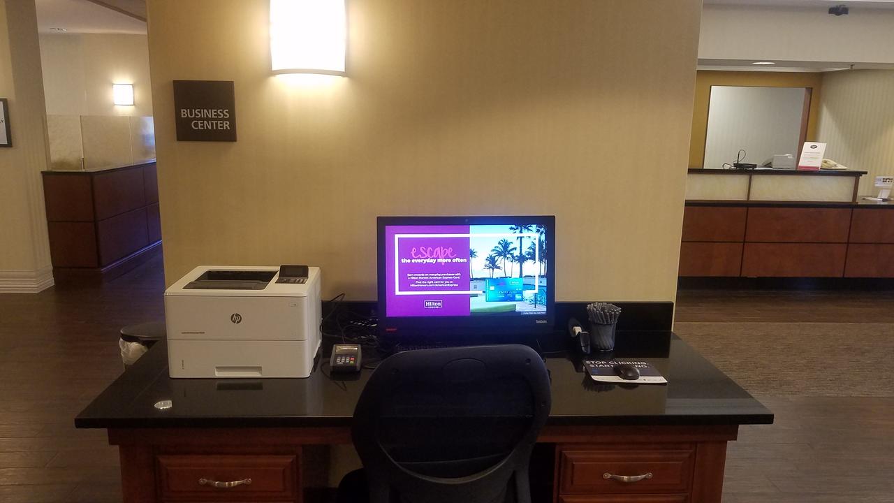 Hampton Inn St. Louis-Airport - thumb 5