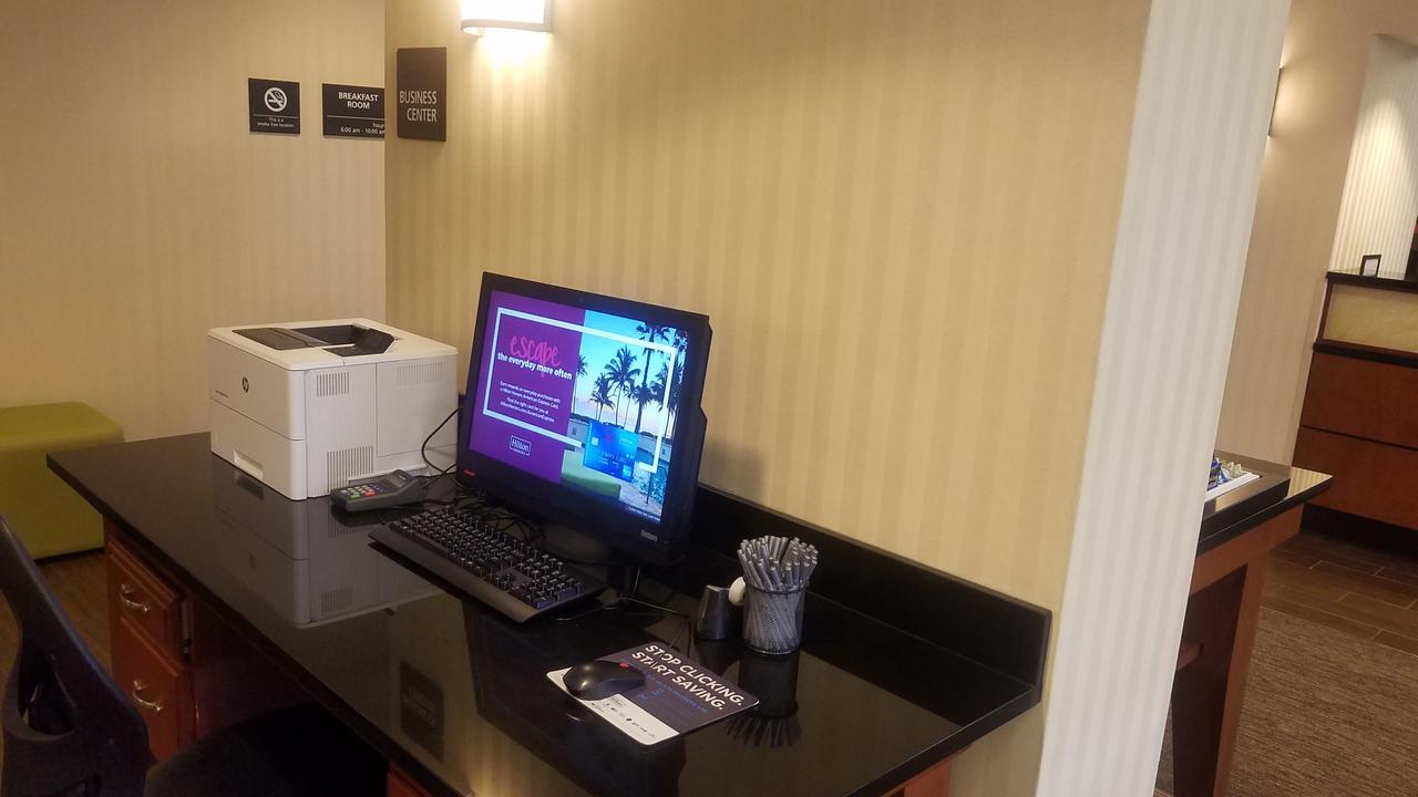 Hampton Inn St. Louis-Airport - thumb 6