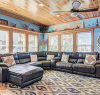 VW67 - Whale of a Time - Accommodation New York