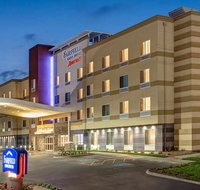 Fairfield Inn  Suites by Marriott Lincoln Airport - Accommodation New York