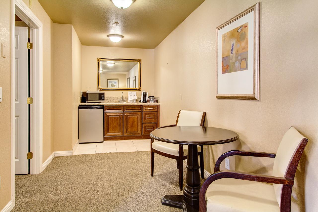 The Rita Suites - thumb 27