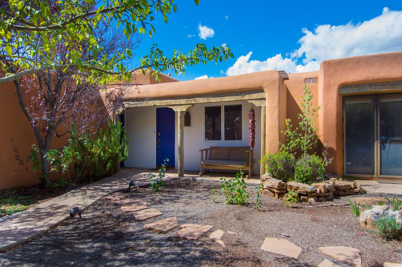 1078 Governor Dempsey Drive House - thumb 1