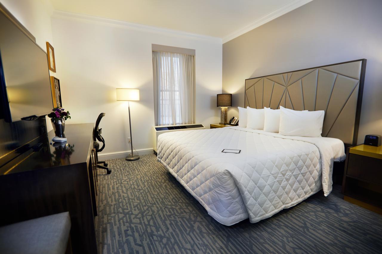 Martinique New York On Broadway, Curio Collection By Hilton - thumb 21