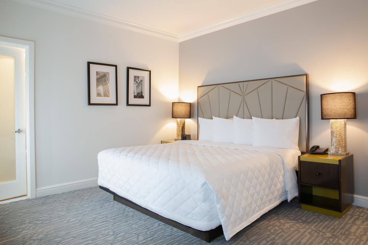 Martinique New York On Broadway, Curio Collection By Hilton - thumb 9